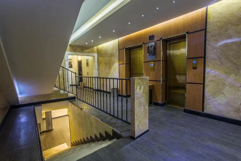 Qasr Al Mosaidya - Al Hamra Aparthotel Jeddah 2*,  Saudi Arabia